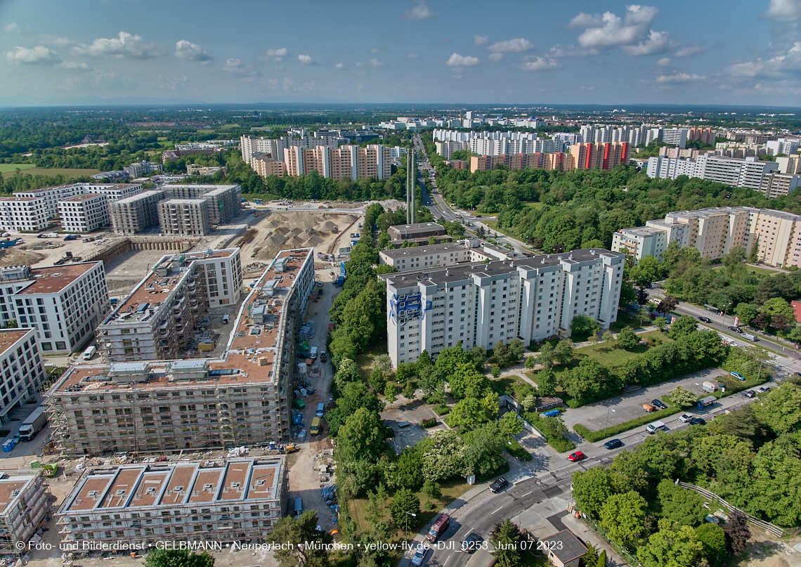 07.06.2023 - Graffiti aus der Luft und Ebene am Karl-Marx-Ring in Neuperlach